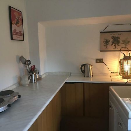 Dongo Holiday Home Eksteriør bilde